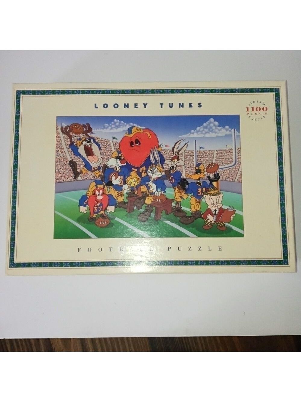 Vintage 1993 Looney Tunes Football Puzzle 1100